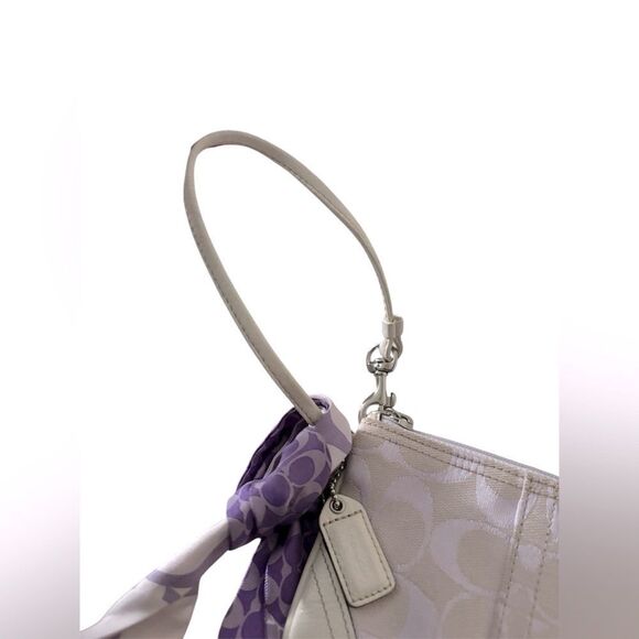 COACH Signature Monogram Wristlet - Picture 4 of 6